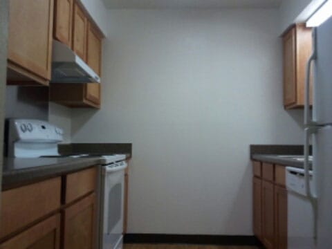 Arrowsmith Apts