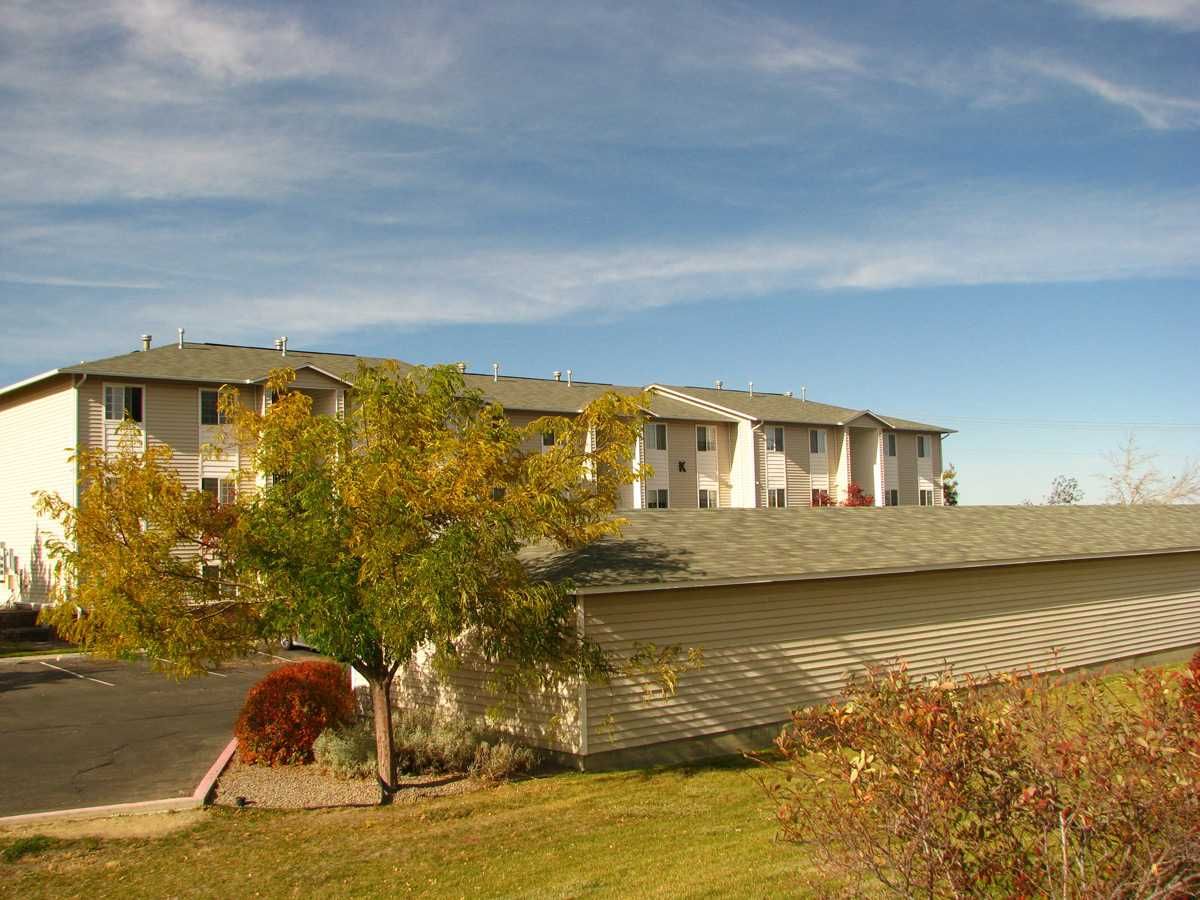 Aspen Court Apts