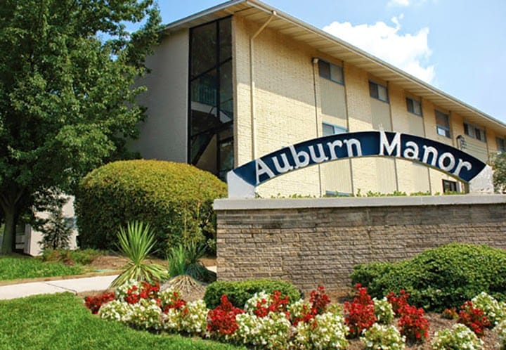Auburn Manor Apts