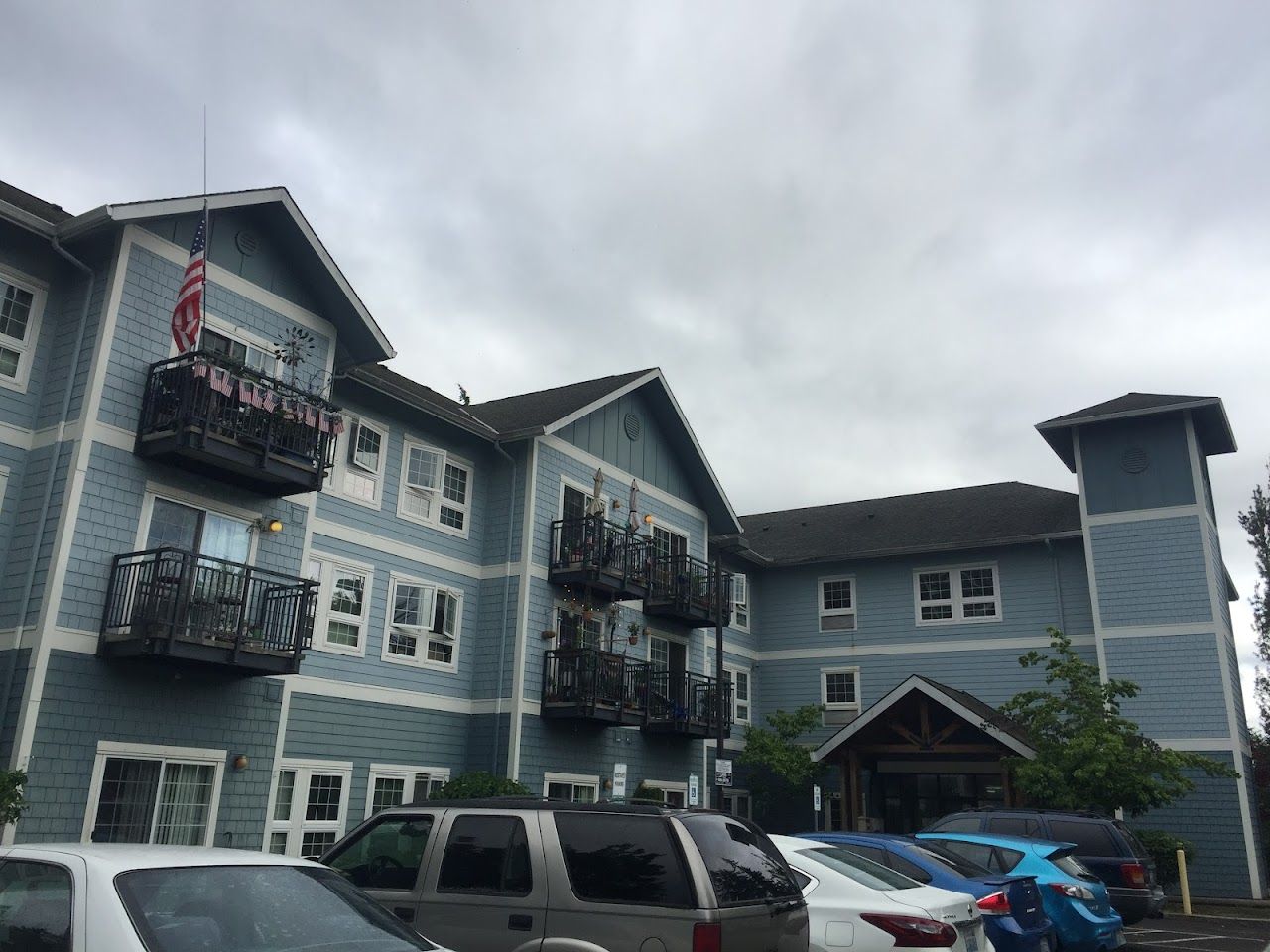 Aurora Place Apartments