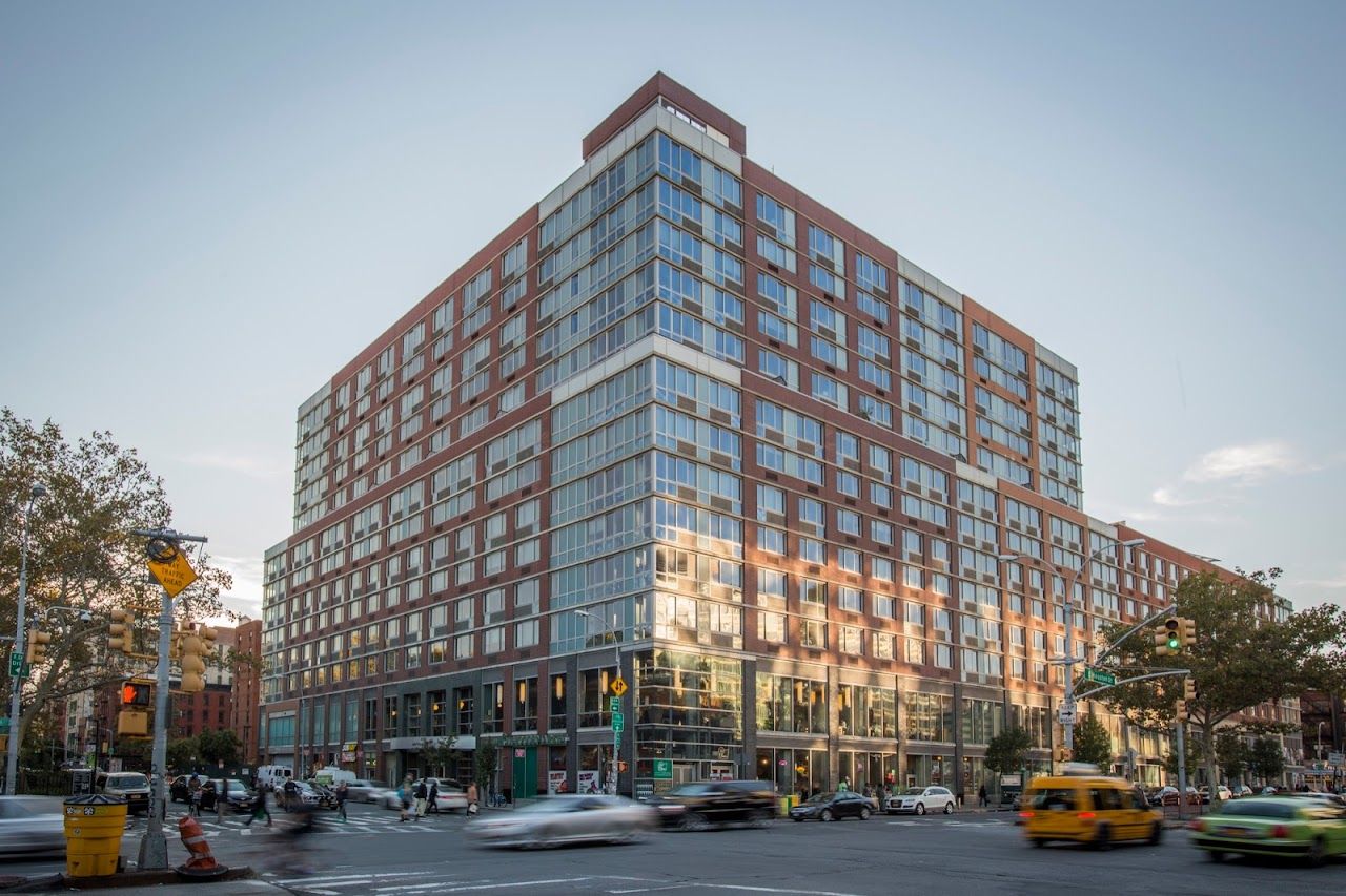 Avalon Chrystie Place I