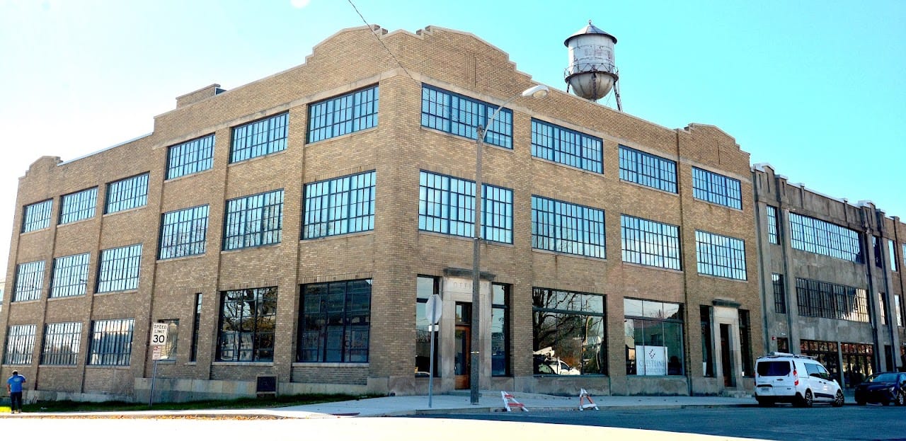 Backstay Lofts