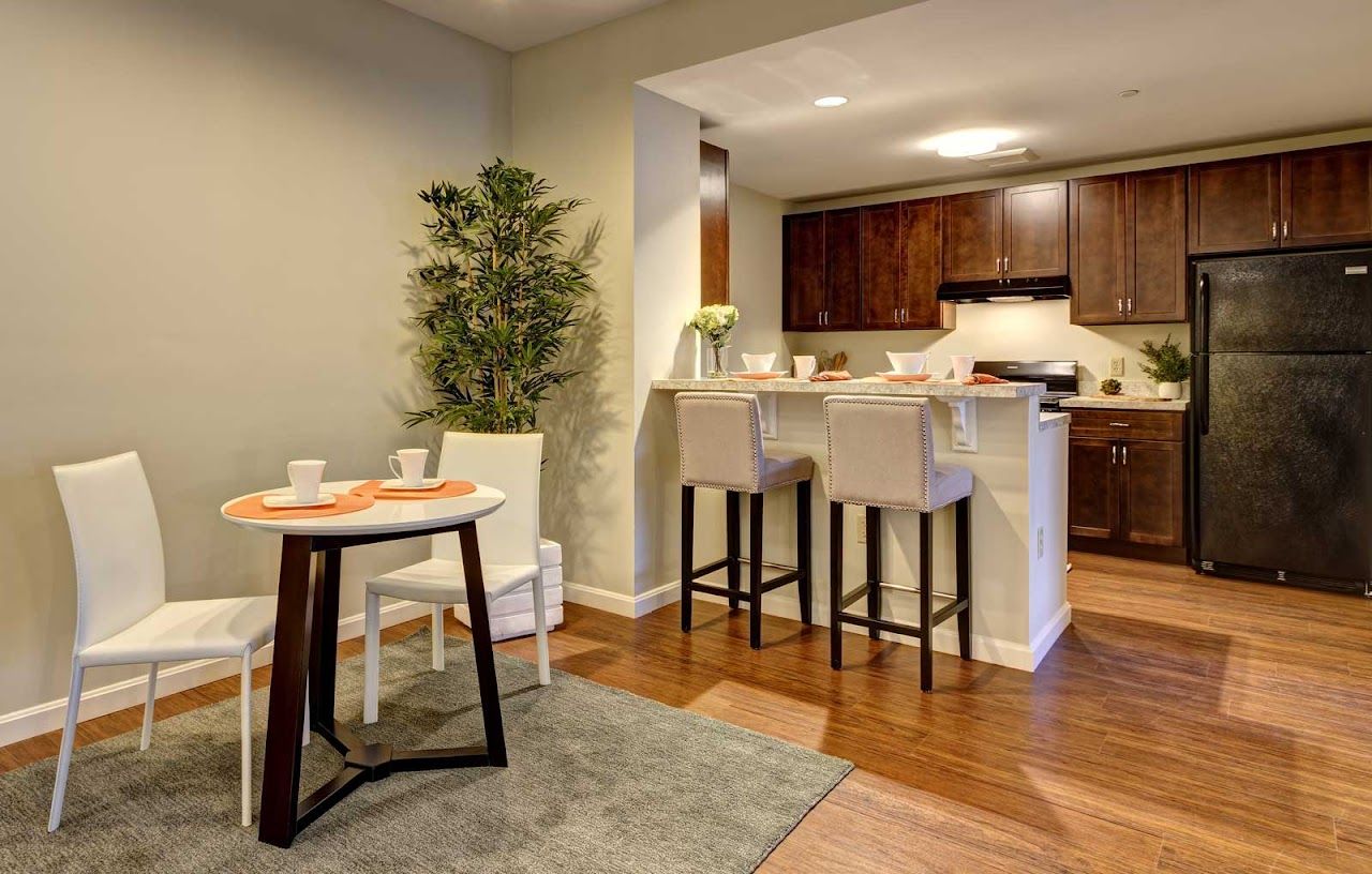 Barton Commons (Fka East Street Apts.)