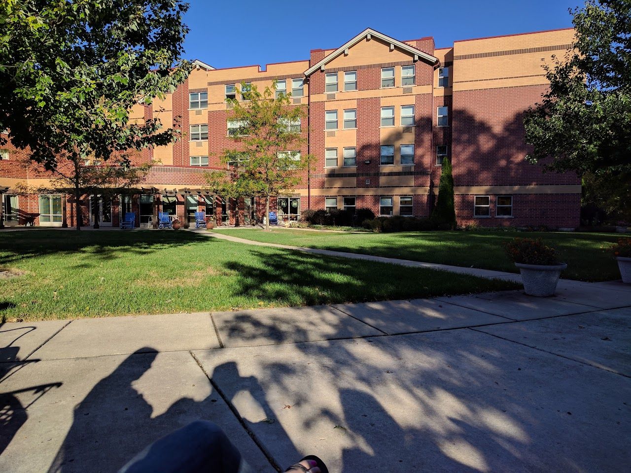 Barton Senior Residences Of Zion