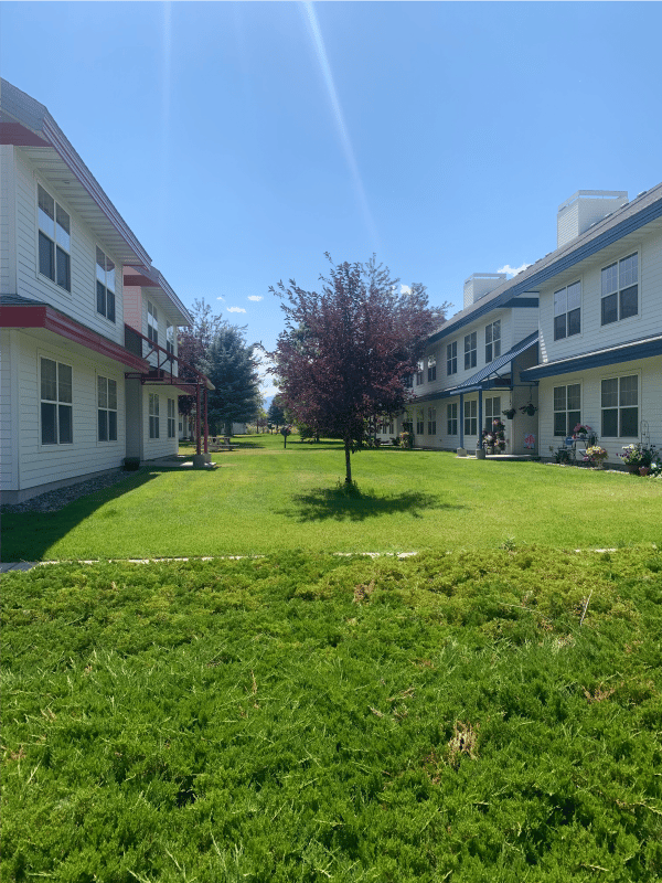 Baxter Apts