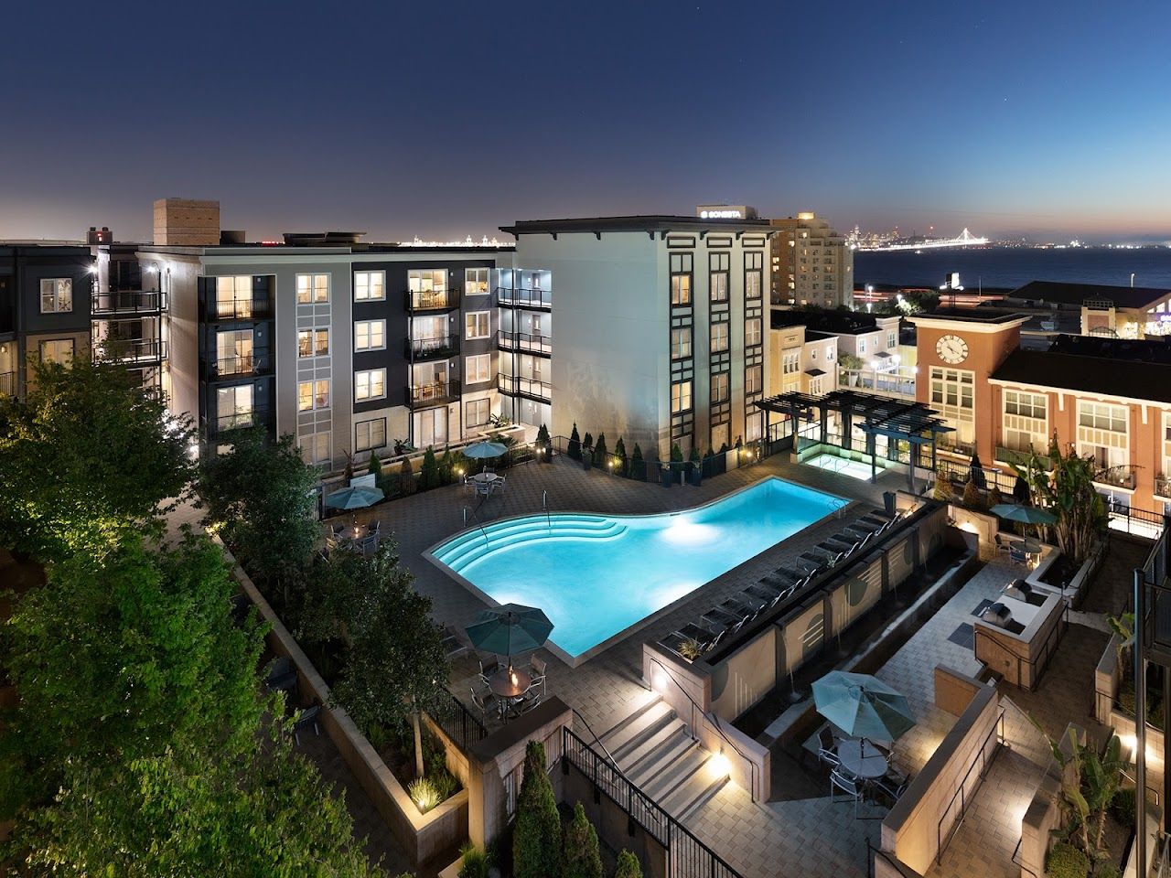 Bay Street Apts