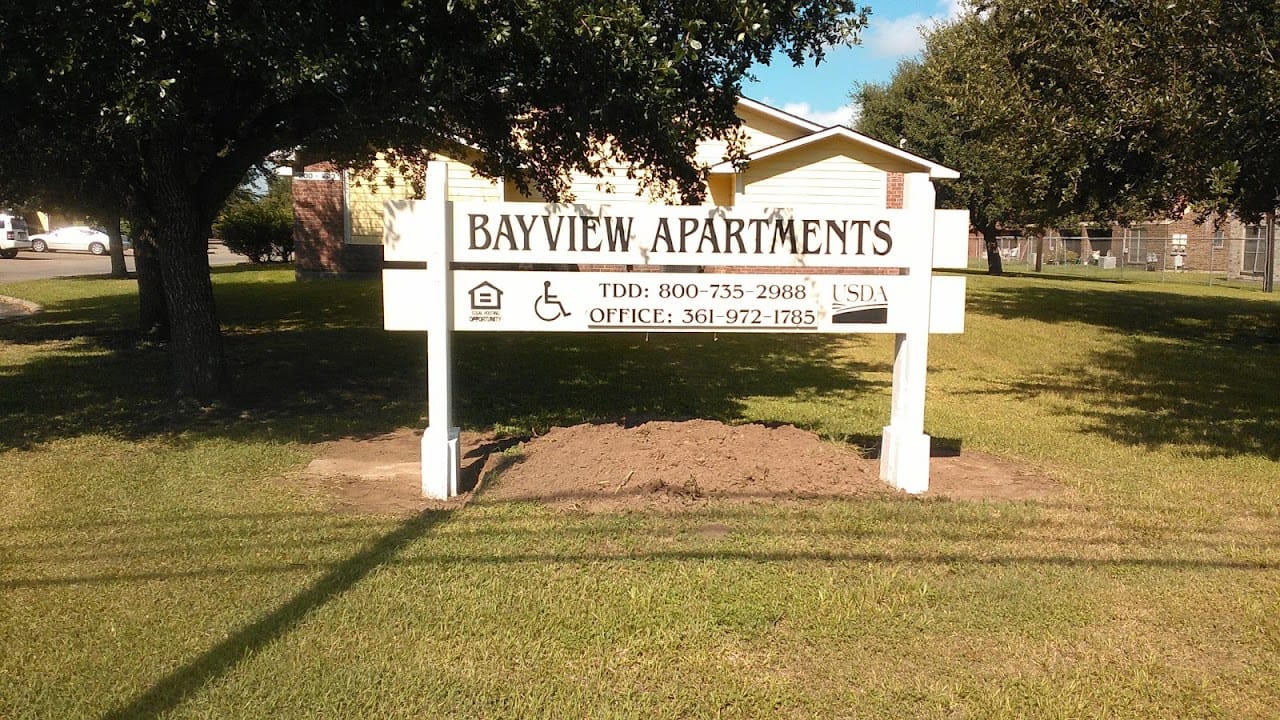 Bay View Apts