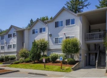 Beacon Manor Apartments