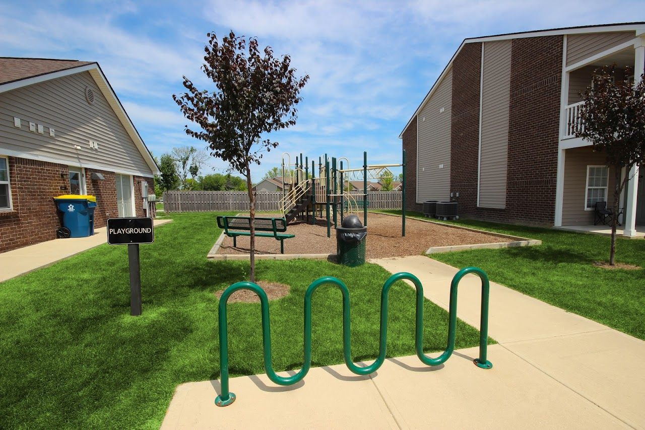 Beacon Pointe Apts