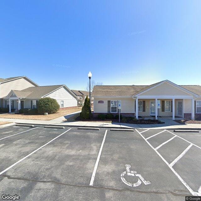 Beaufort Manor Apts