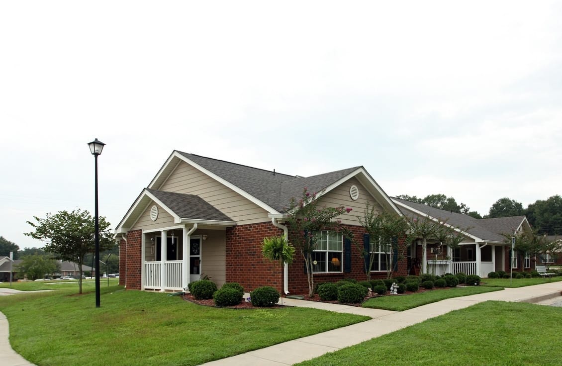 Belle Isle Apts