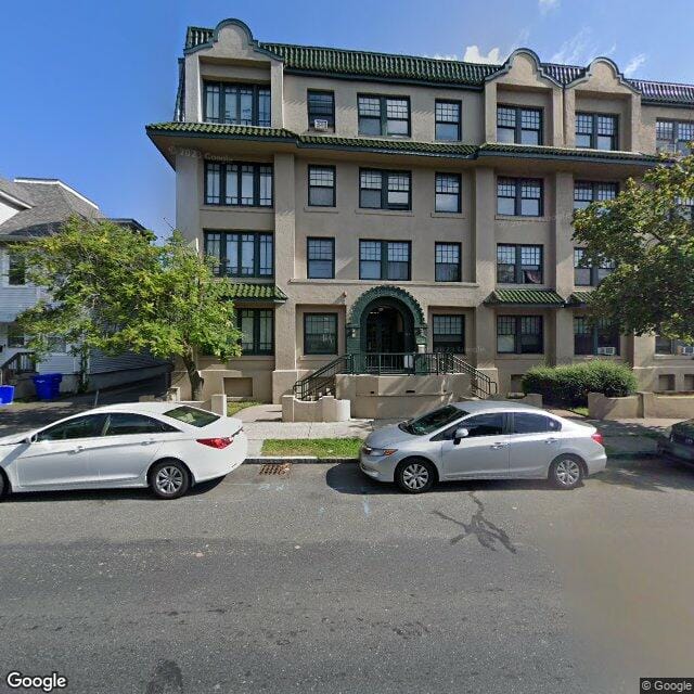 Belmont  Kenwyn Park Apts