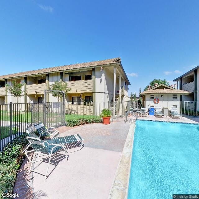 Benson Place Apartments (Fka: Hollister Apartments)