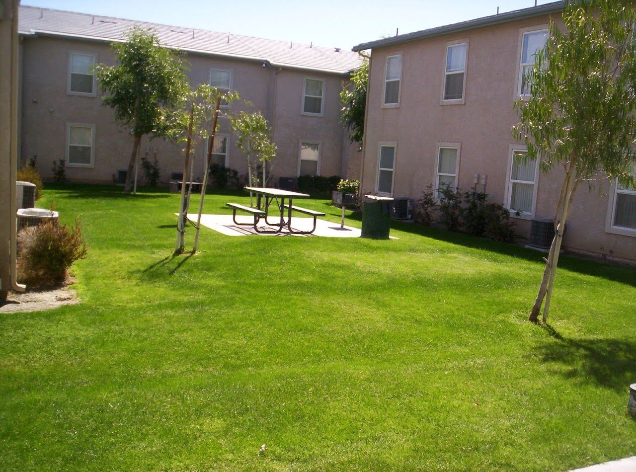 Bermuda Park Apts