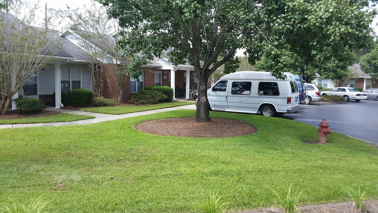 Berry Court Apts