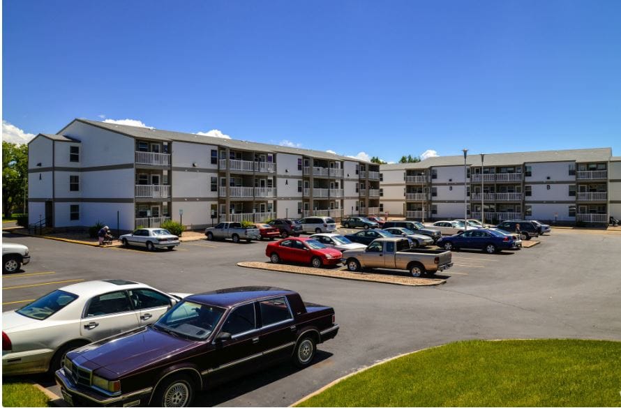 Birchwood Manor Apts