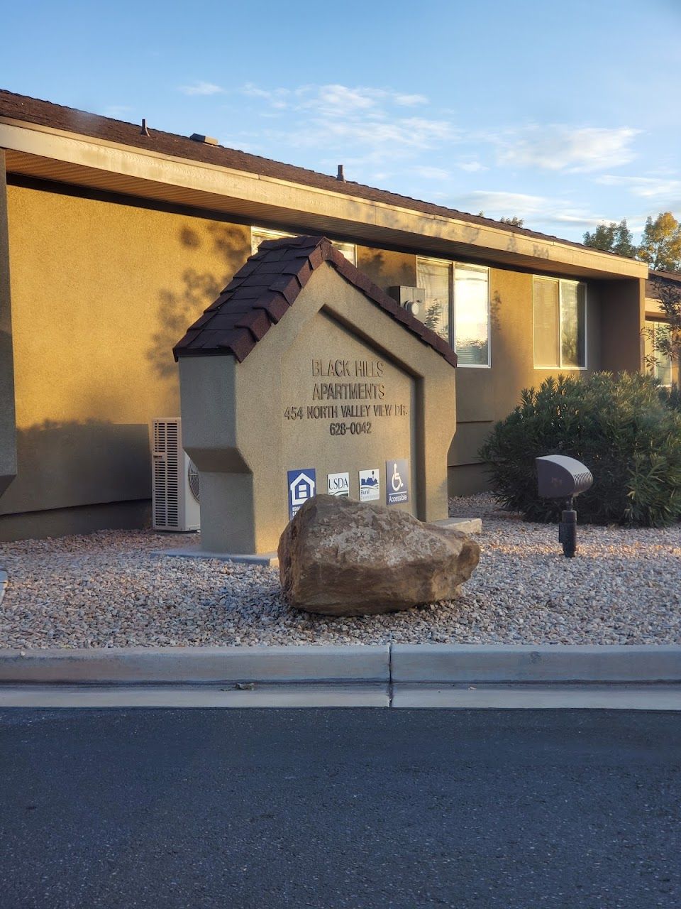 Black Hills Apts.
