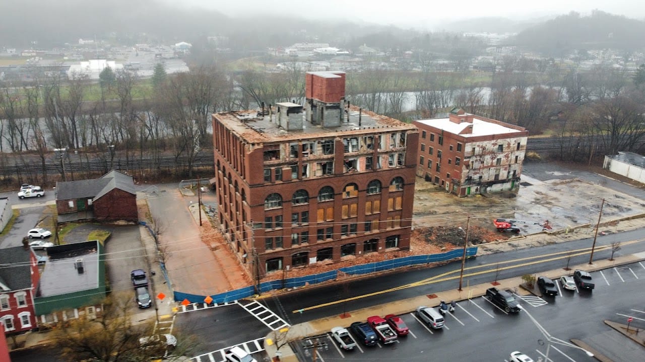 Blair House Apts