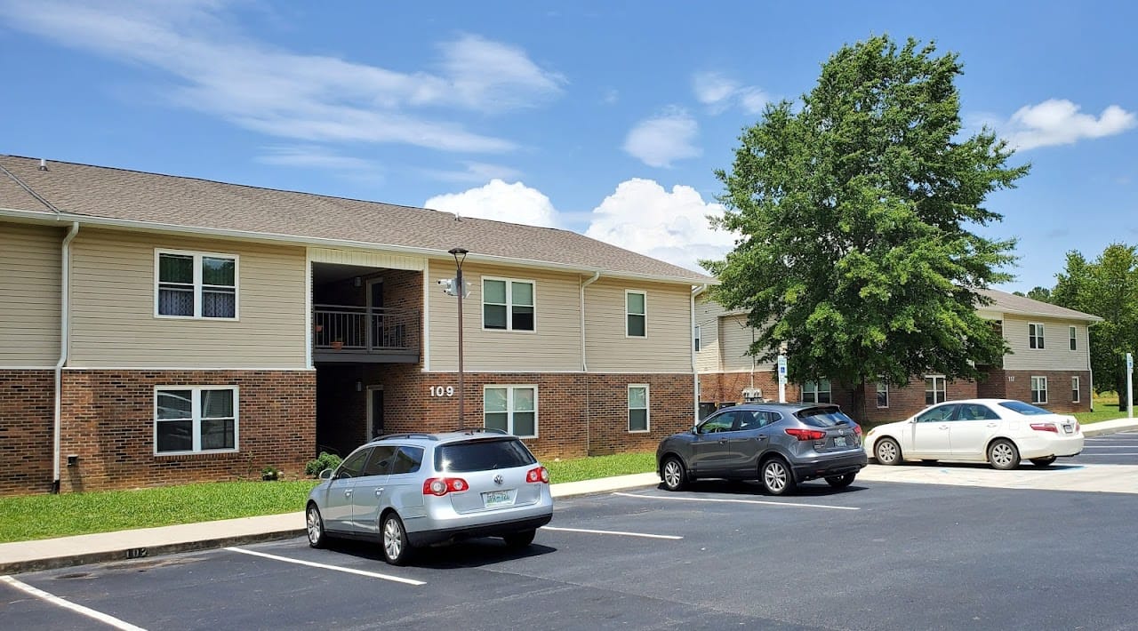 Blue Ridge Landing (Chilhowee Apartments)