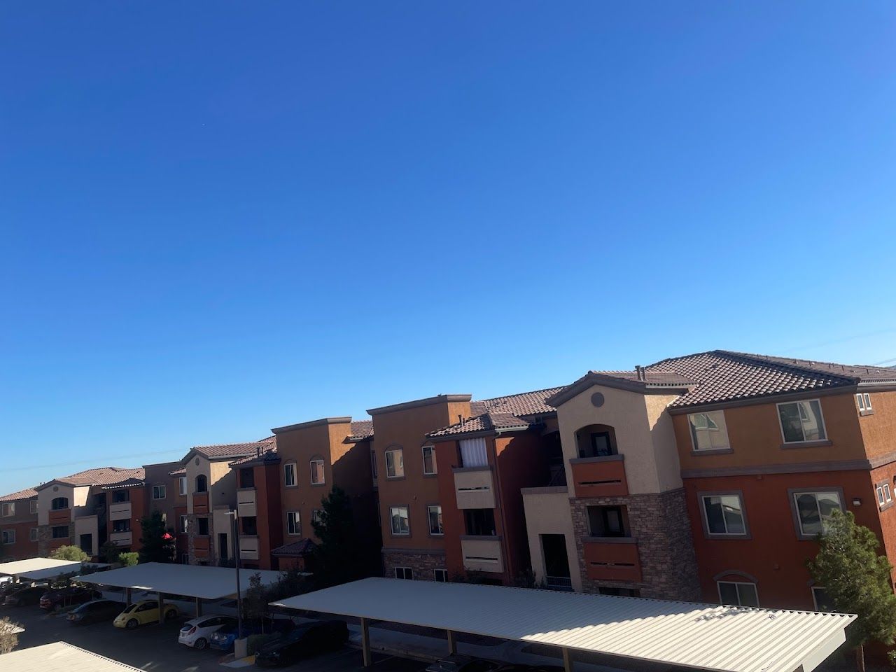 Boulder Pointe Apts.