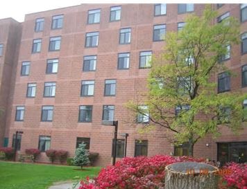 Braidwood Manor Apts