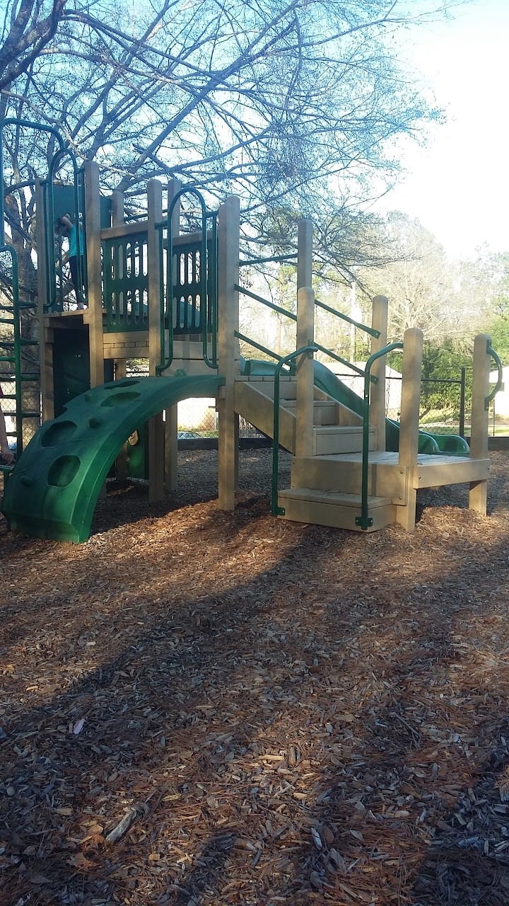 Brentwood Park Apts