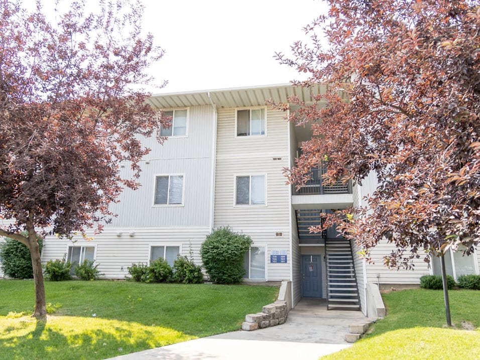 Brittany Greens Apts.