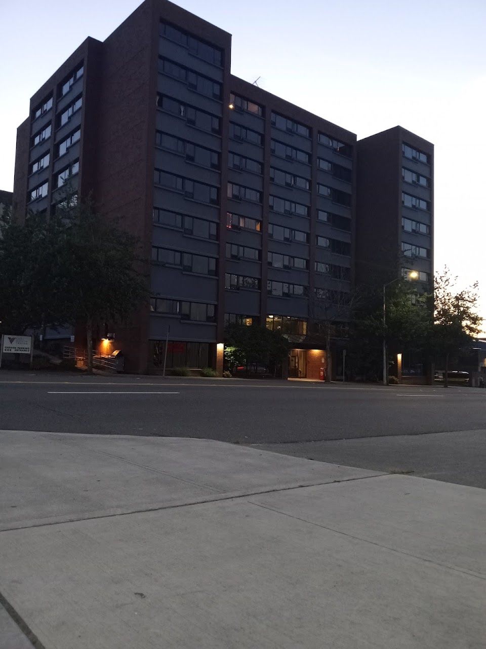 Broadway Plaza