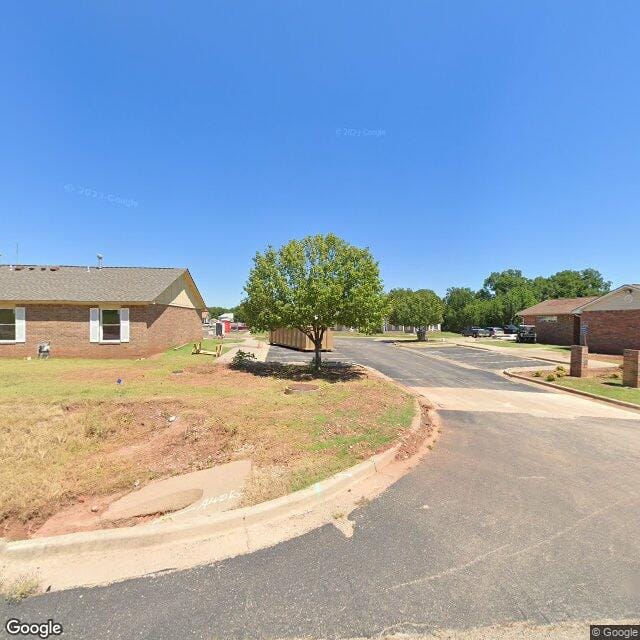 Broadway Pointe Apts