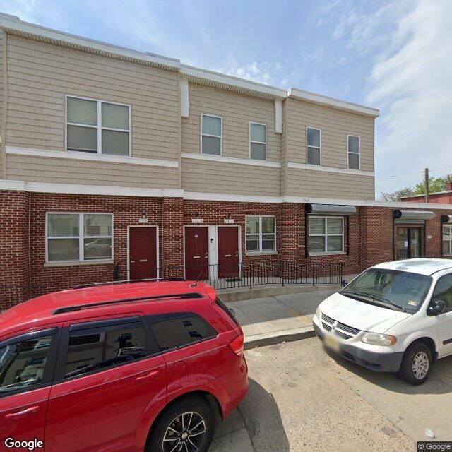 Broadway Townhouses