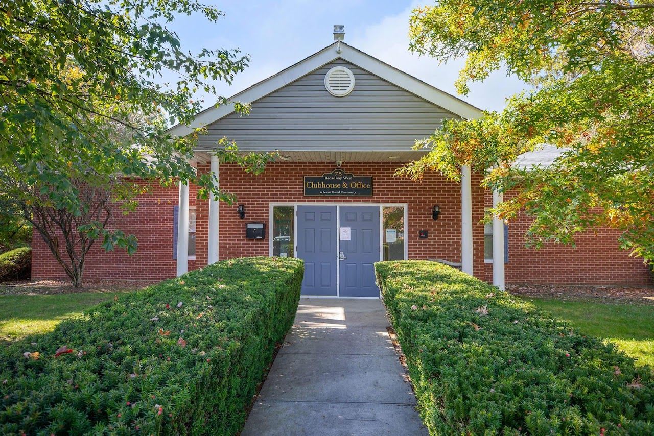 Broadway West Apts