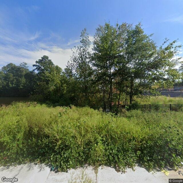 Brookfield Pointe Apartments