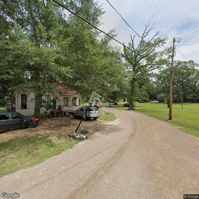 Brooks Apts