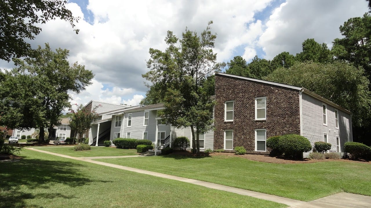 Canebreak Apartments
