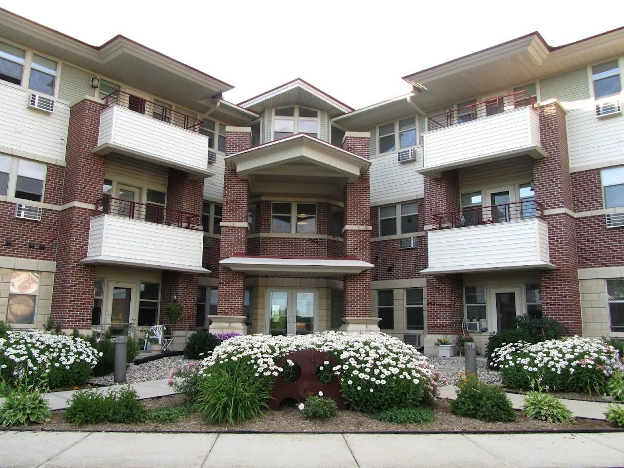 Cannery Row Senior Apts