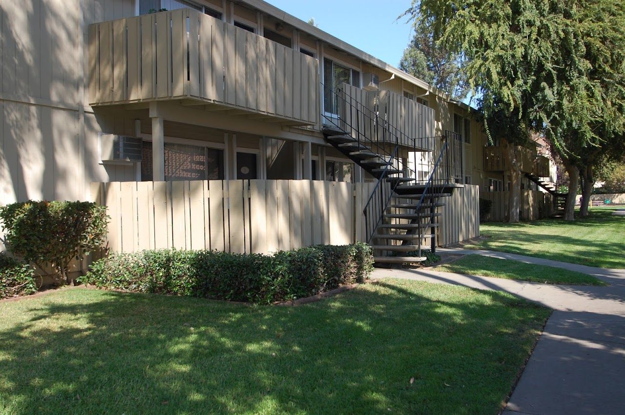 Canoas Terrace Apartments