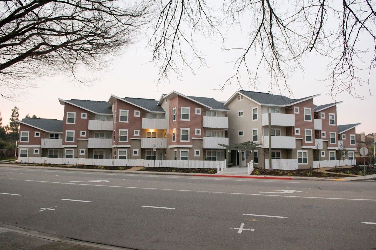 Carmen Avenue Apts