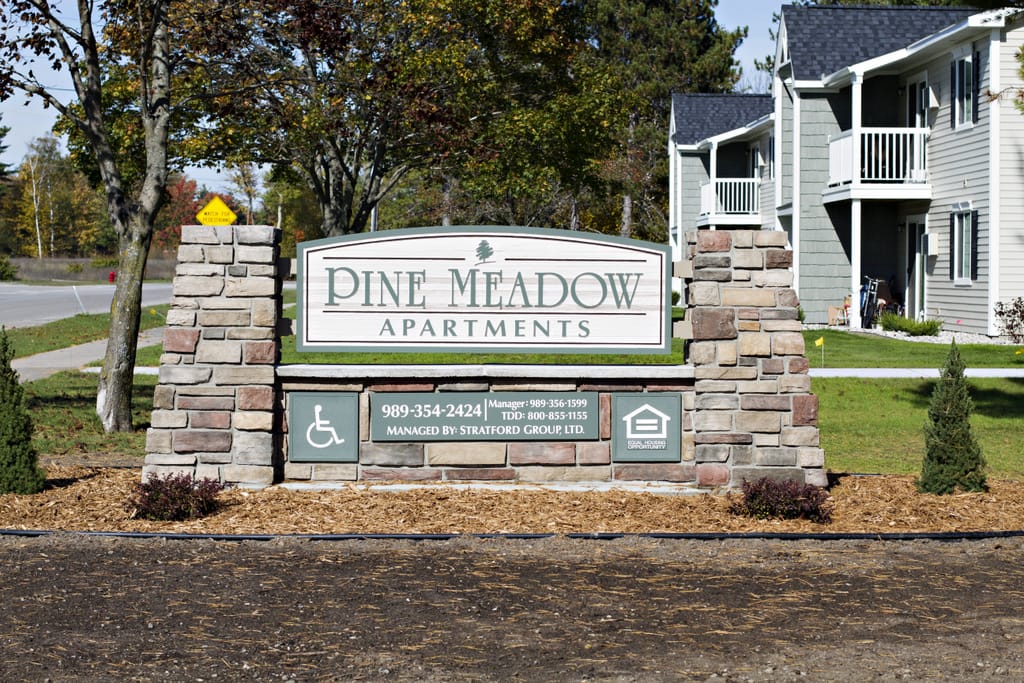 Carriage House Senior Apts
