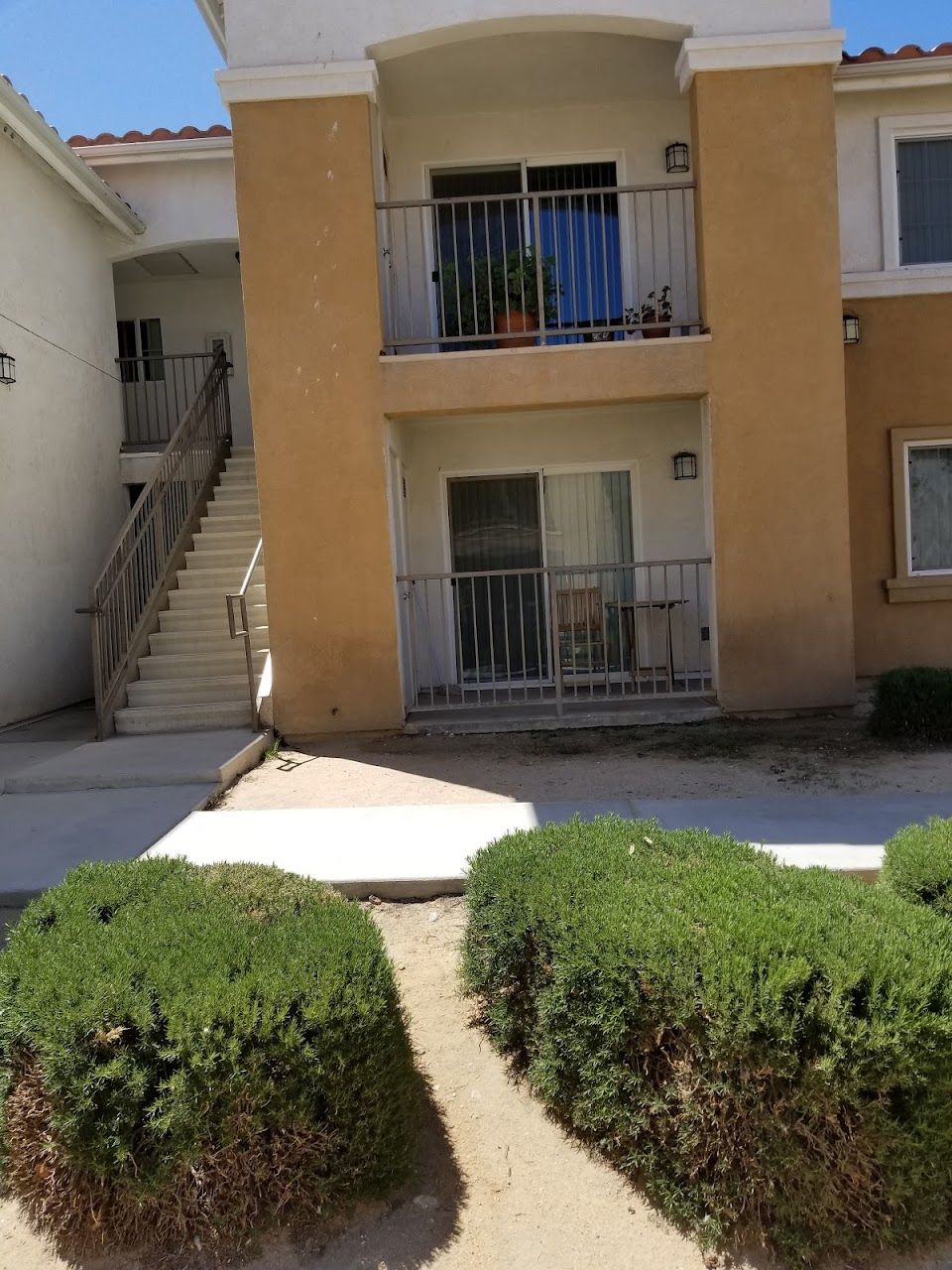 Casa Bella Apts 1b