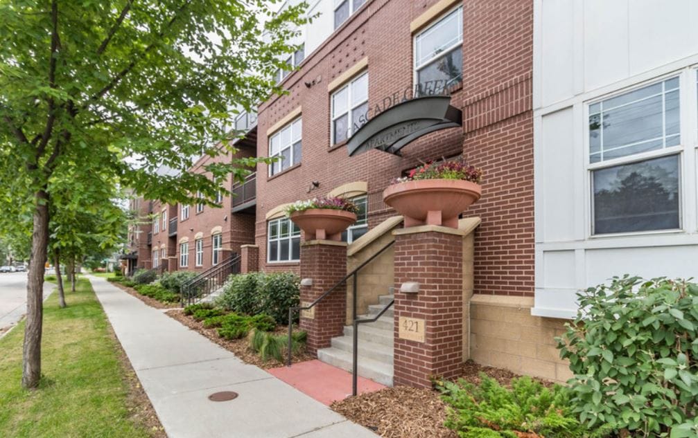 Cascade Creek Apartments