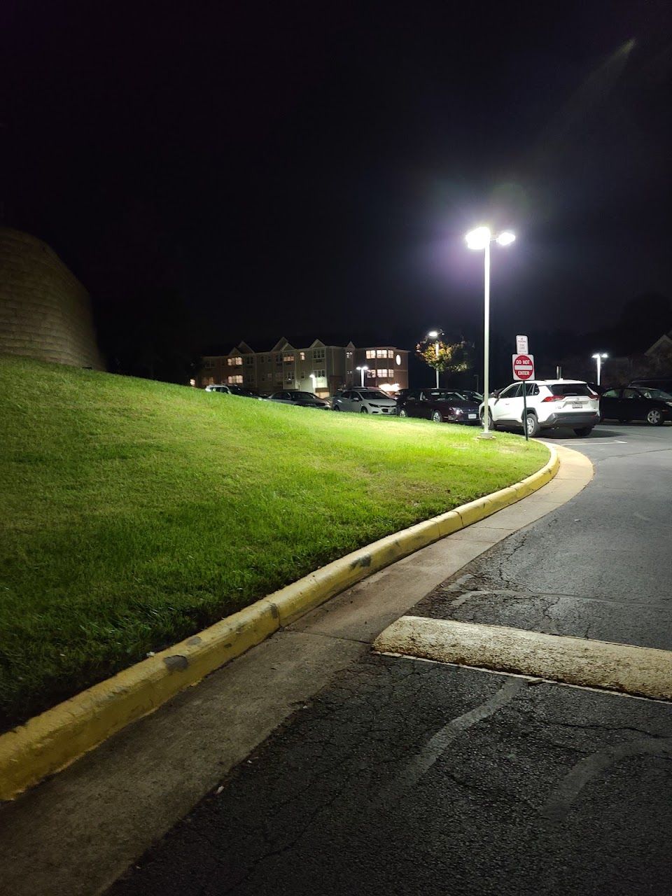 Cascades Village