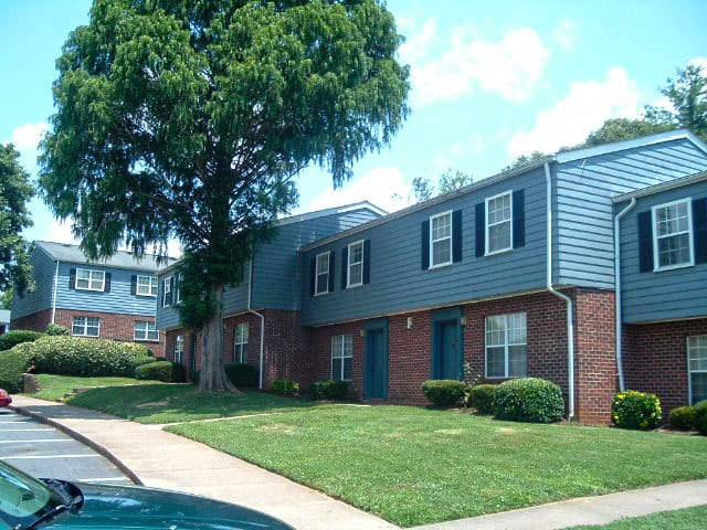 Catawba Pines Apartments
