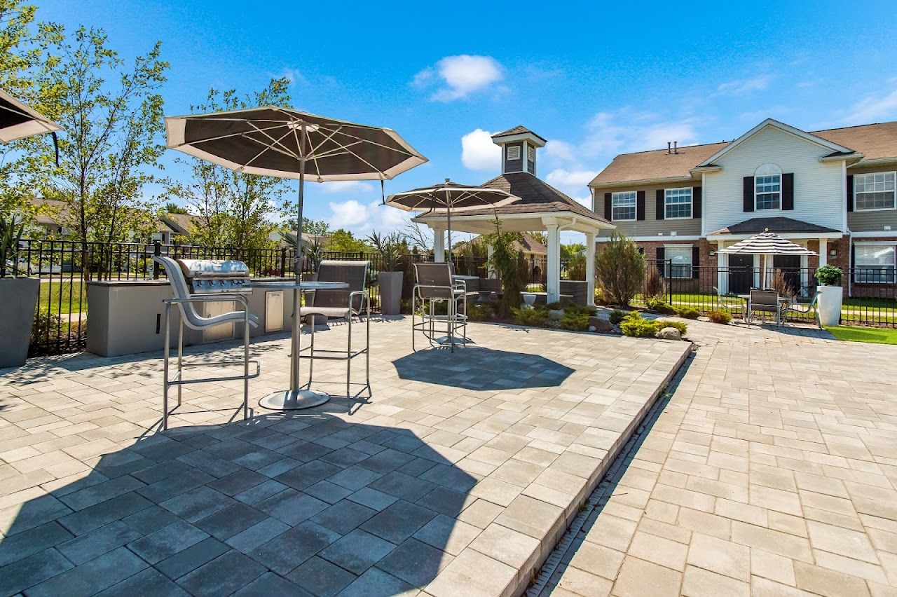 Cedar Bend Apts