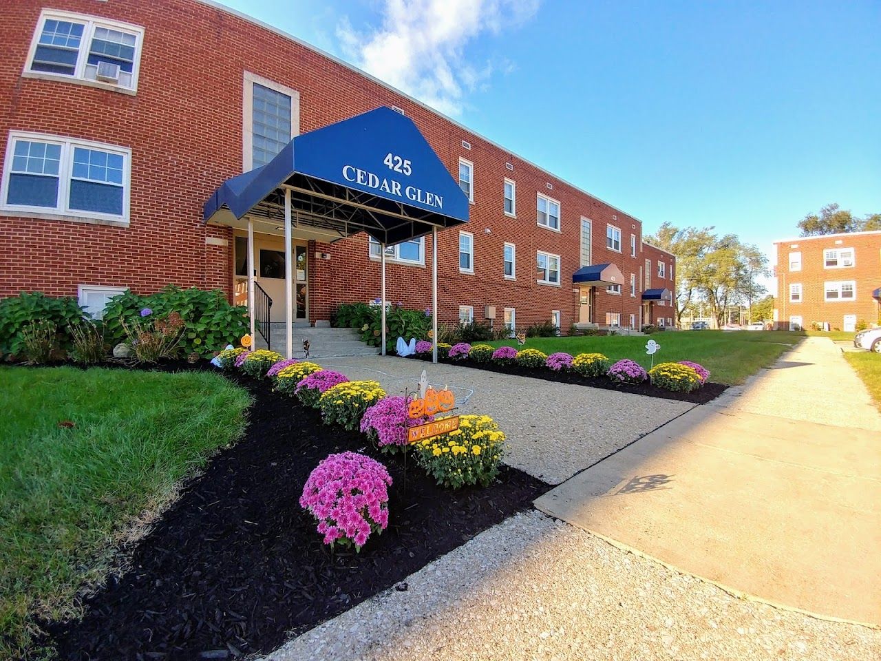 Cedar Glen Apartments