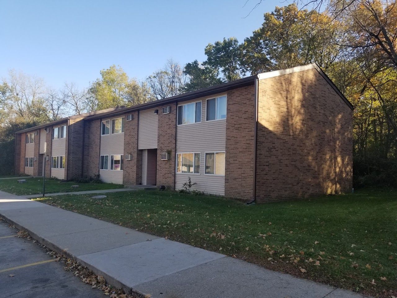 Cedar Park Apts