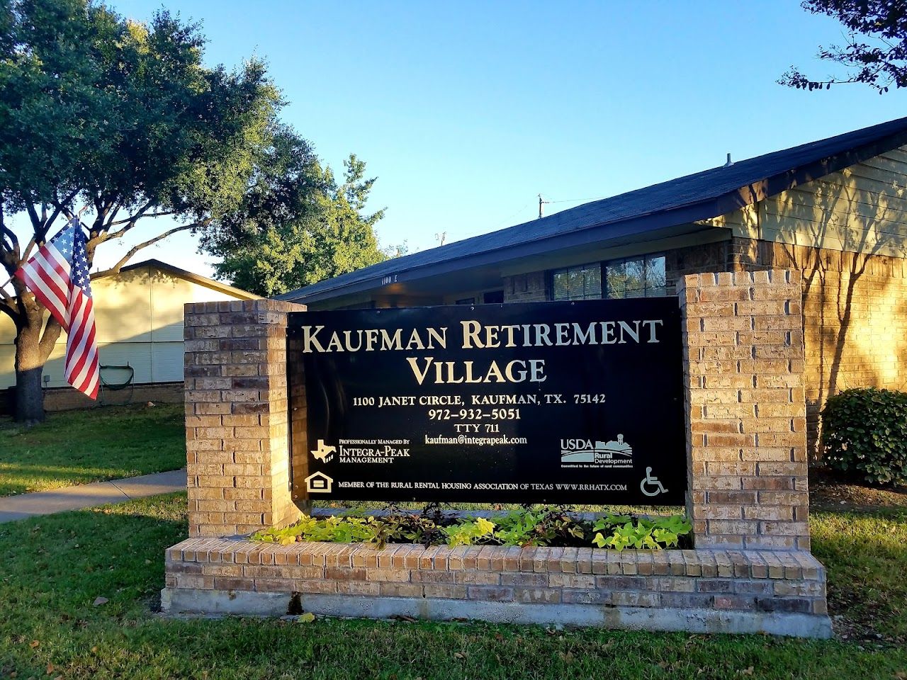 Cedar Ridge Apts   Kaufman