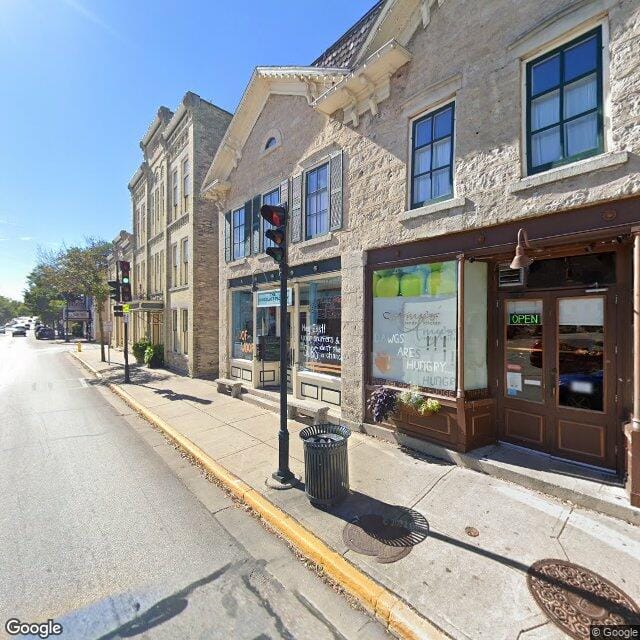 Cedarburg Senior Apts