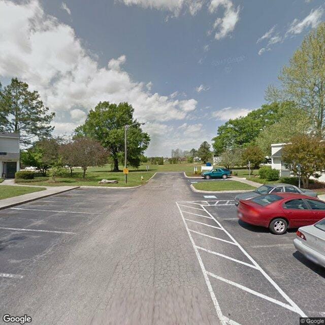 Cedarfield Village Apts