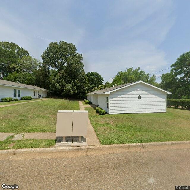 Cedarhurst Apartments