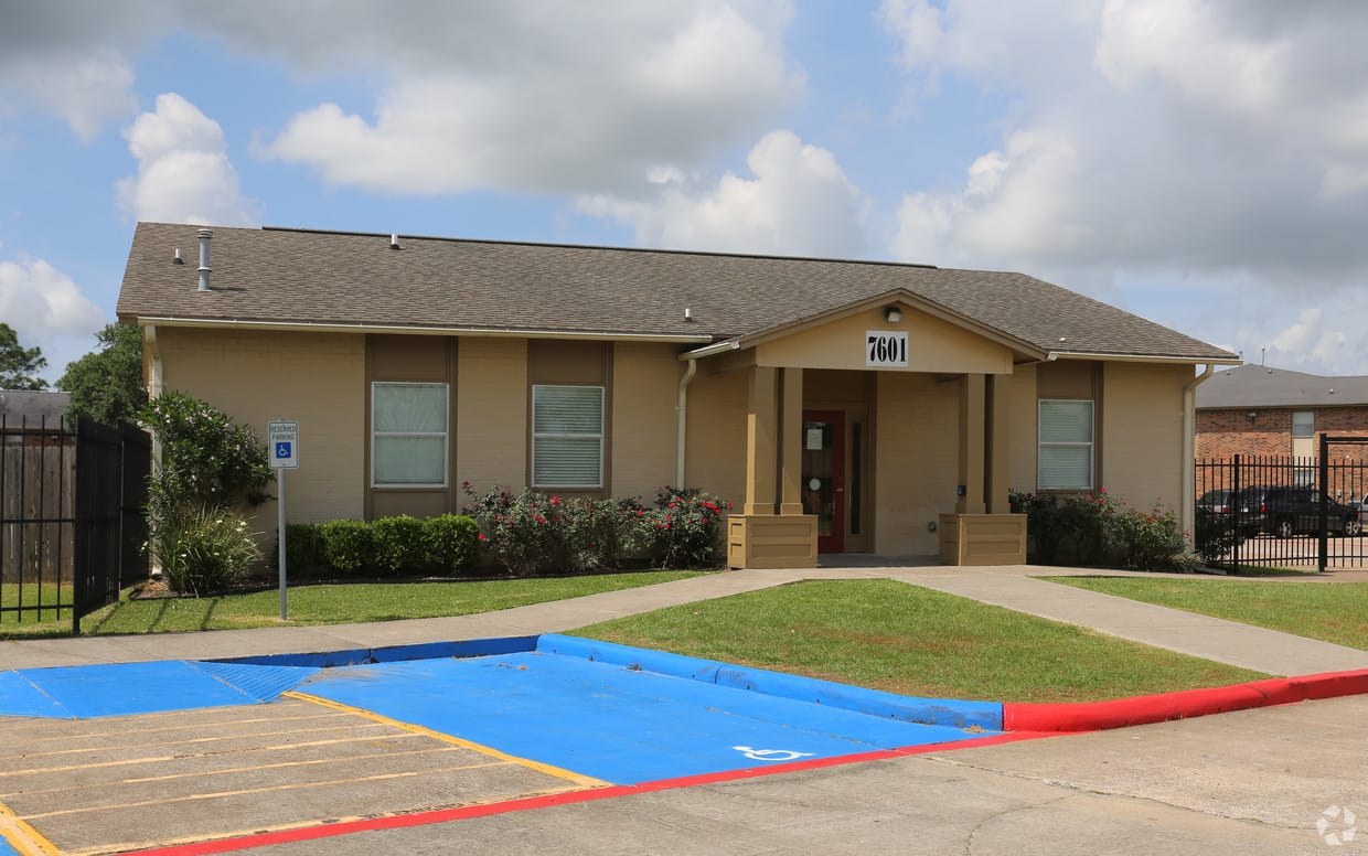 Cedarridge Apts